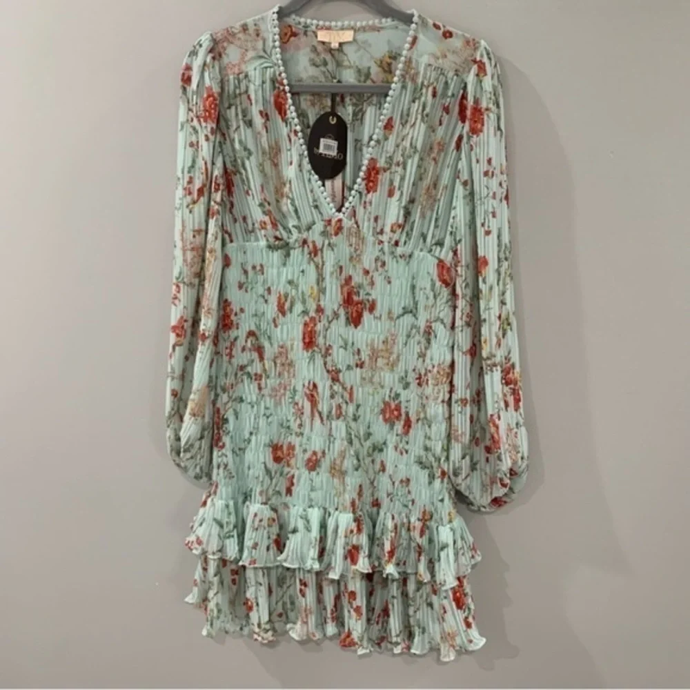 ✅ NWT By Timo Dress Plisse Mini Smocked Long Sleeve in Rose Garden Floral